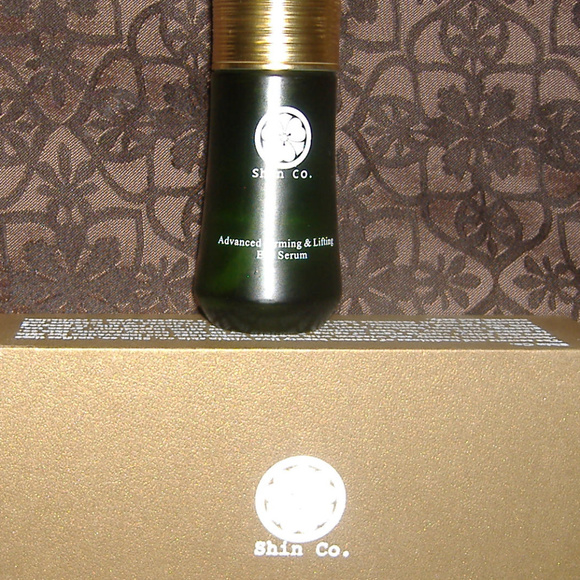 Shin Co Other - Extra Firming  Eye Lifting Serum Visual Tighting